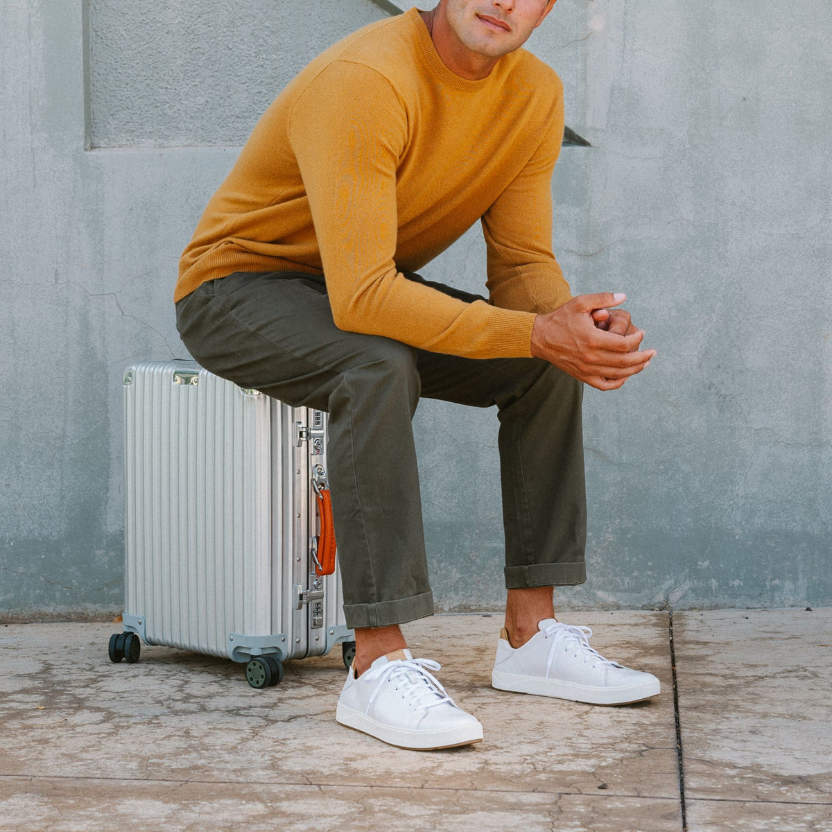 OluKai Lae‘ahi Lī ‘Ili Men's Leather Sneakers - Bright White