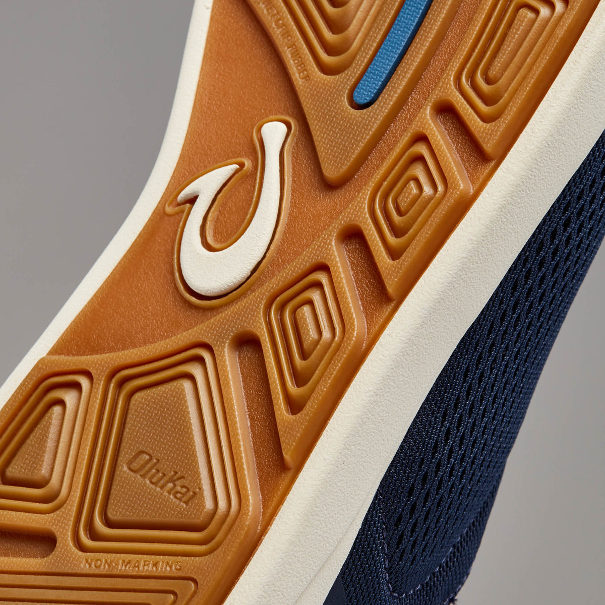 OluKai Moku Pae Men's Boat Shoes - Trench Blue / Off White