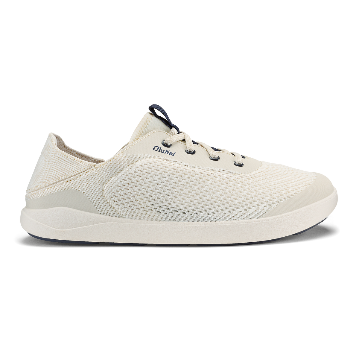 OluKai Moku Pae - White Sand / Trench Blue