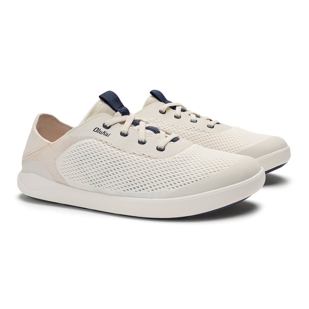 OluKai Moku Pae - White Sand / Trench Blue