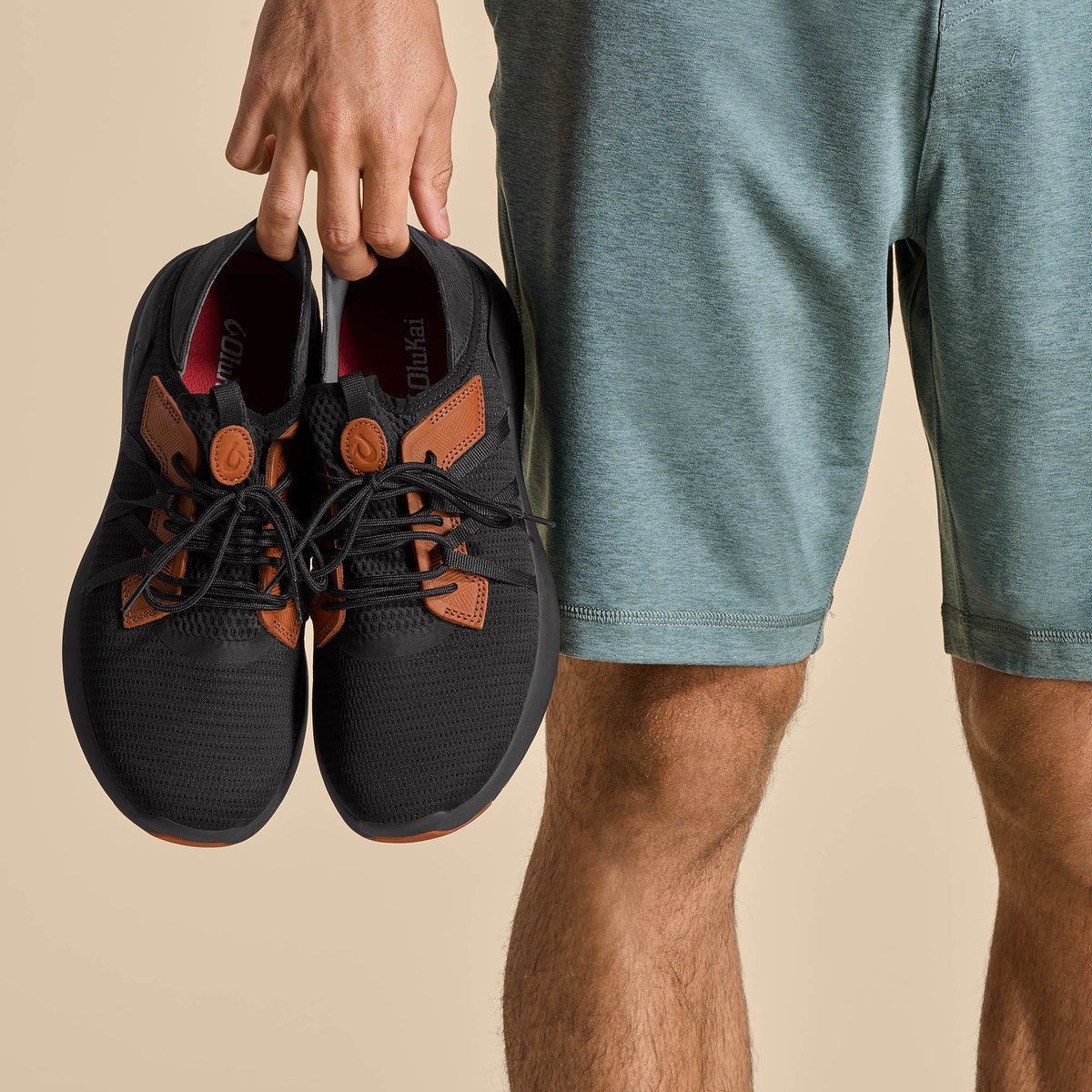 OluKai Mio Lī Men's Athletic Shoes - Lava Rock