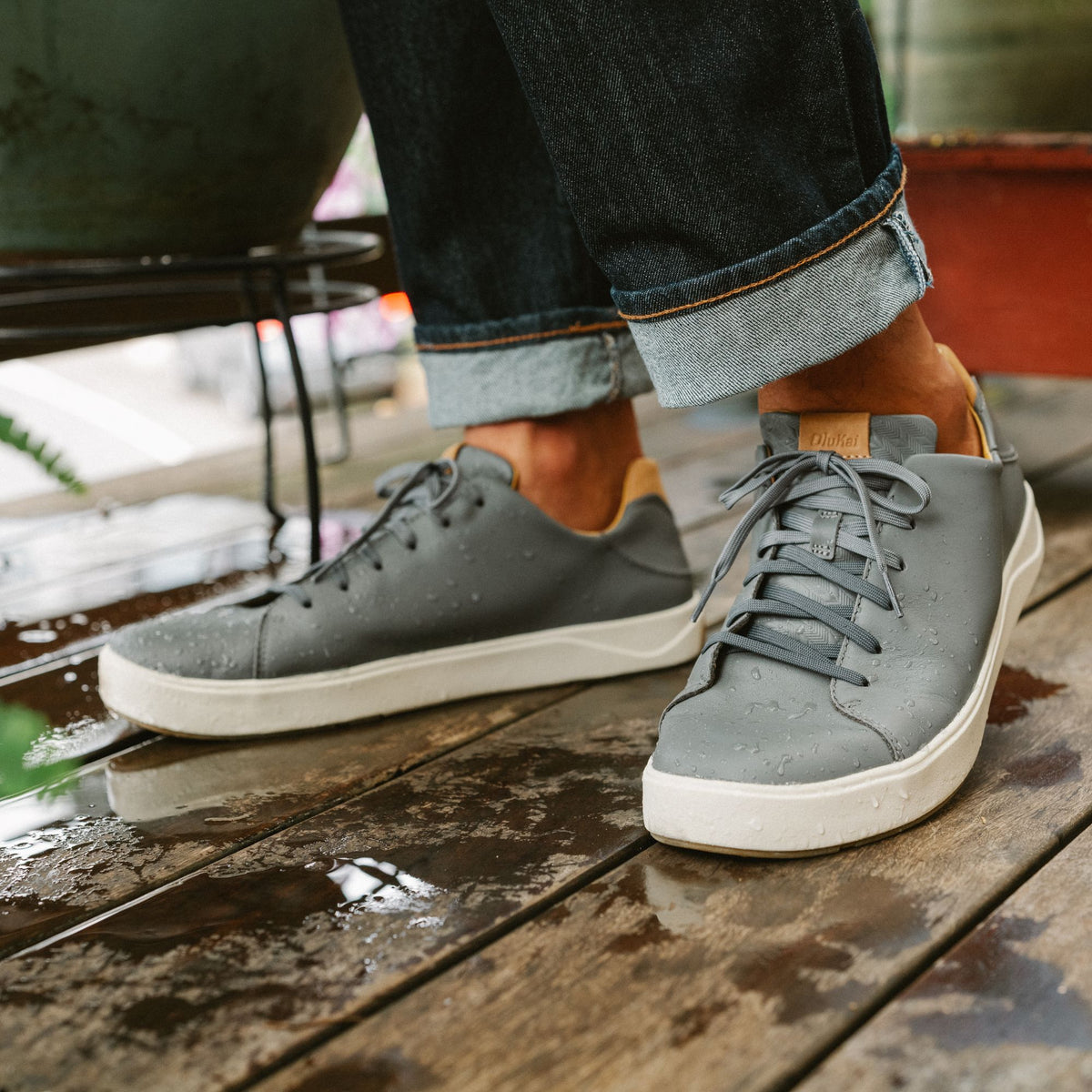 OluKai Lae‘ahi Lī ‘Ili Men's Leather Sneakers - Stone