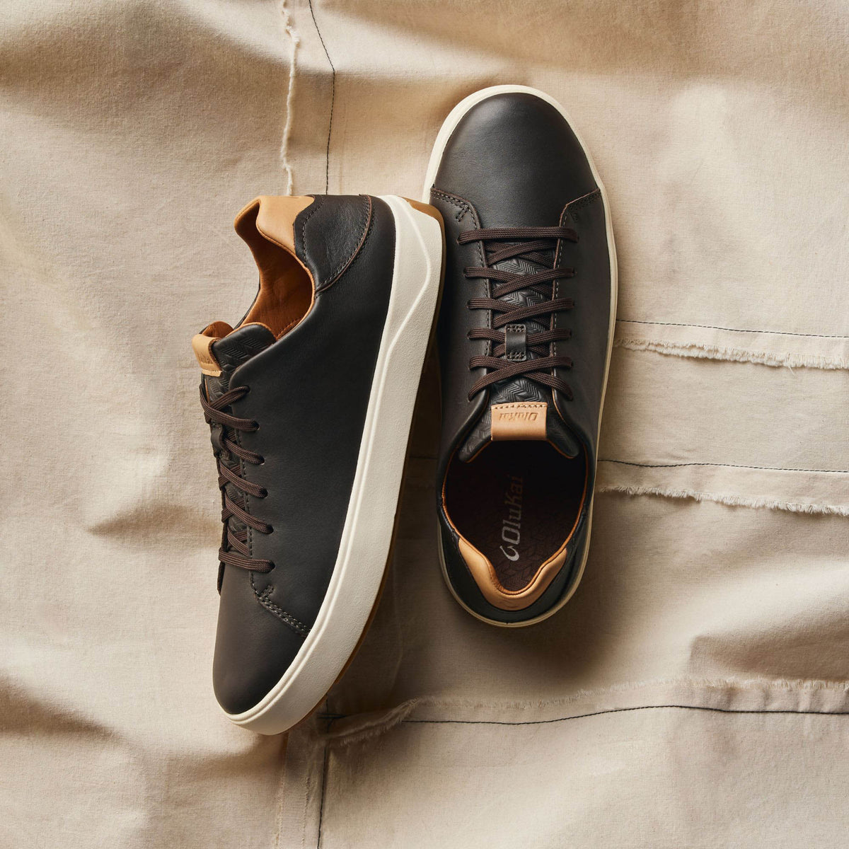 OluKai Lae‘ahi Lī ‘Ili Men's Leather Sneakers - Dark Java