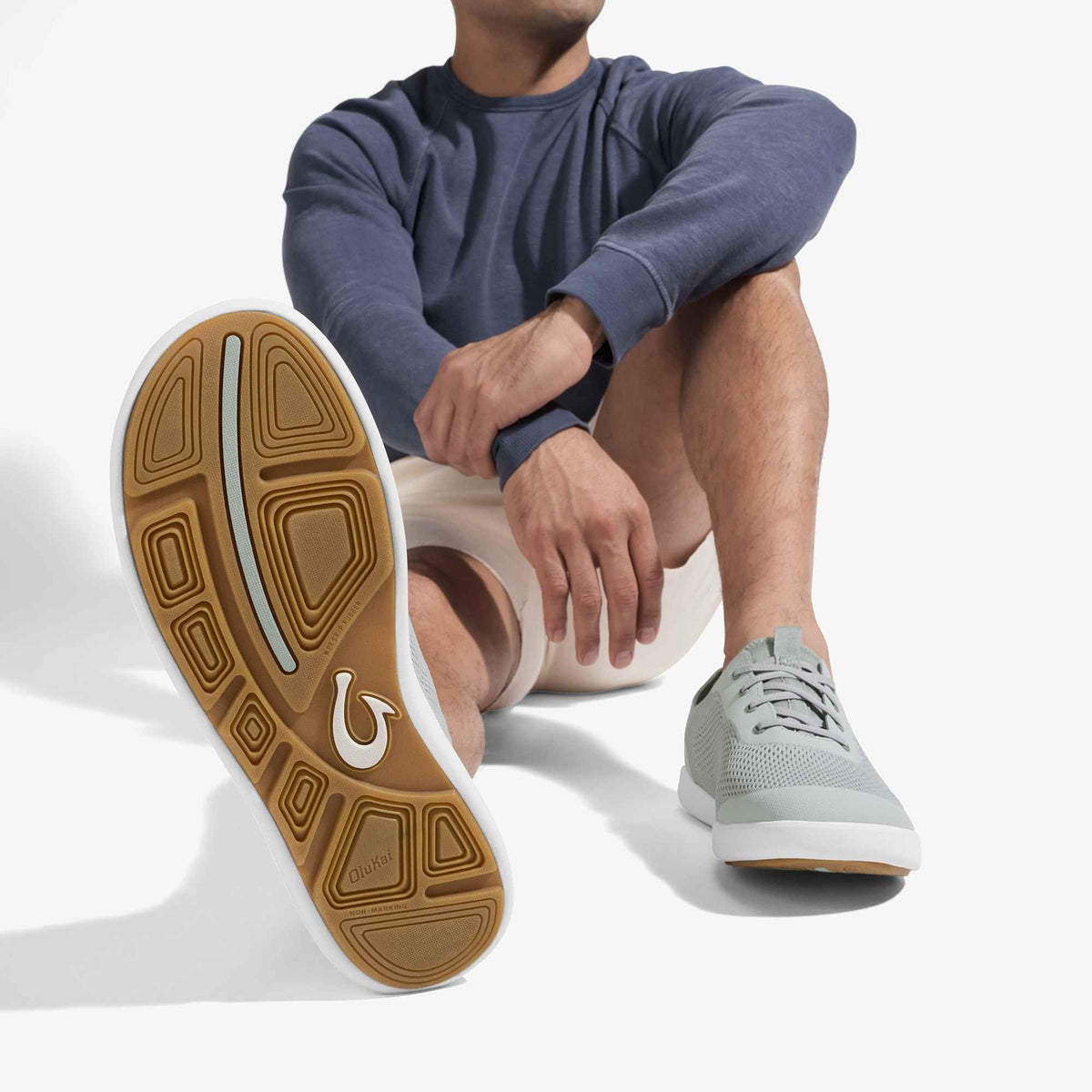 OluKai Moku Pae - Cloud Grey / Ash