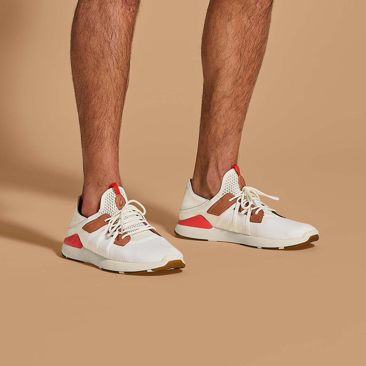 OluKai Mio Lī Men's Athletic Shoes - Bright White / Red Lava