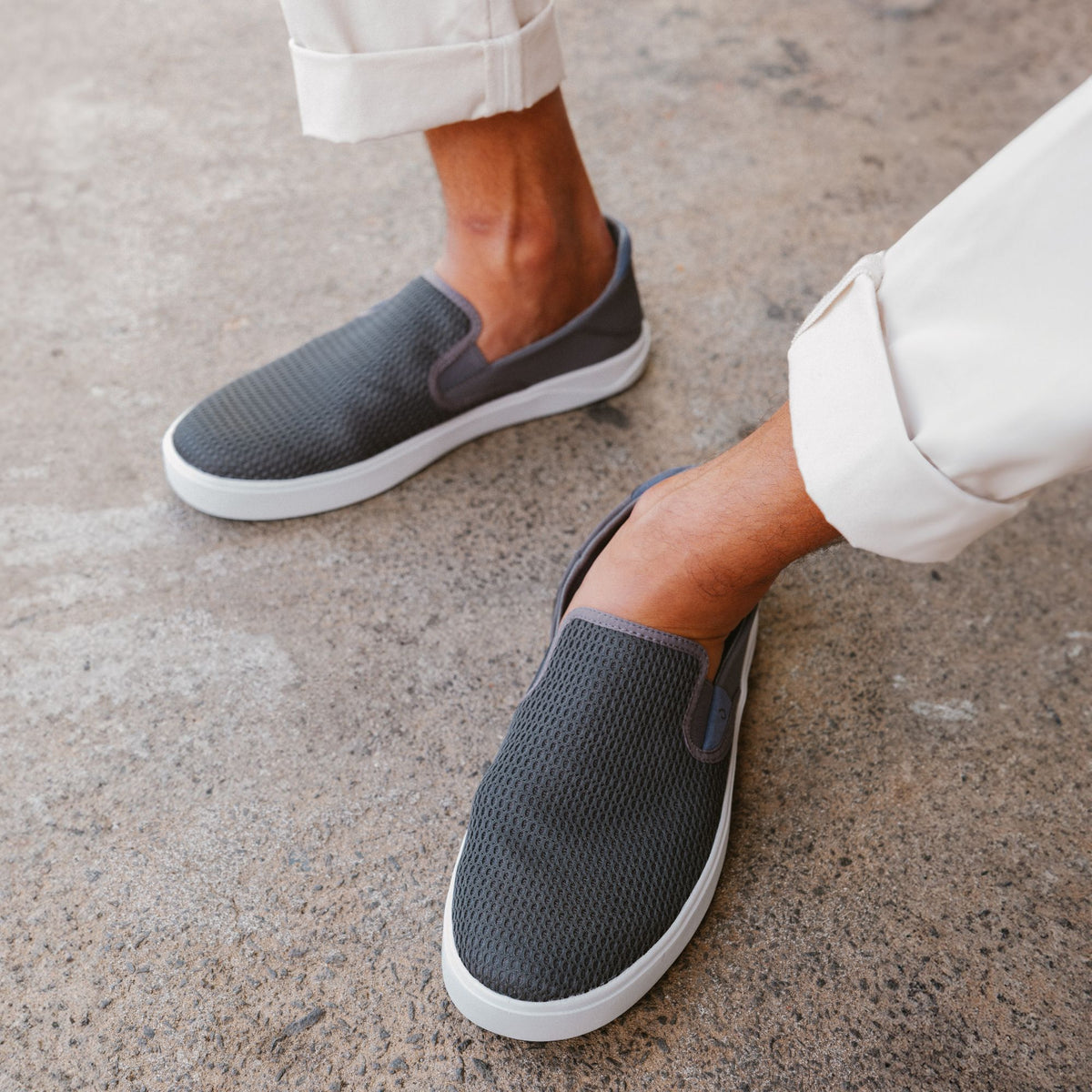 OluKai Lae‘ahi Men's Slip-On Sneakers - Pavement