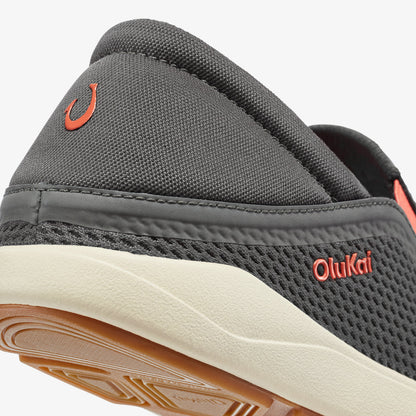 OluKai Moku Slip-on - Island Salt / Koi