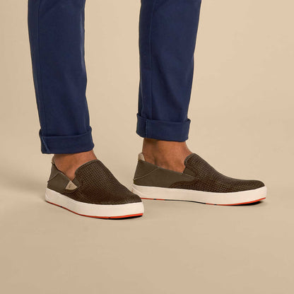 OluKai Lae‘ahi Men's Slip-On Sneakers - Kona