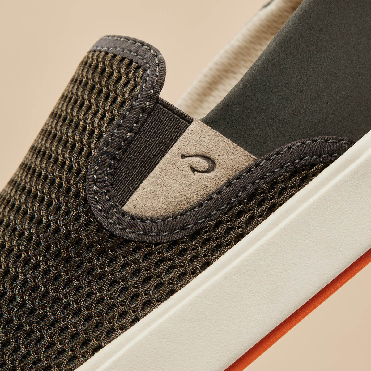 OluKai Lae‘ahi Men's Slip-On Sneakers - Kona