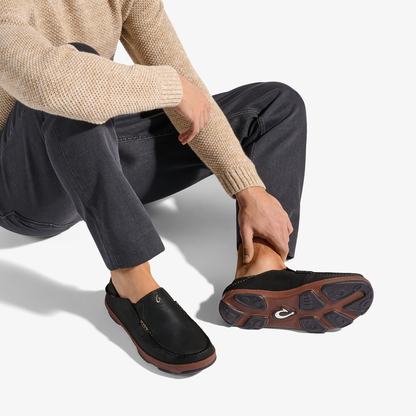 OluKai Moloā Men's Leather Slip On Shoes - Black / Toffee