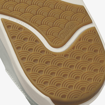 OluKai Lae'ahi Nui - Cloud Grey / Tan