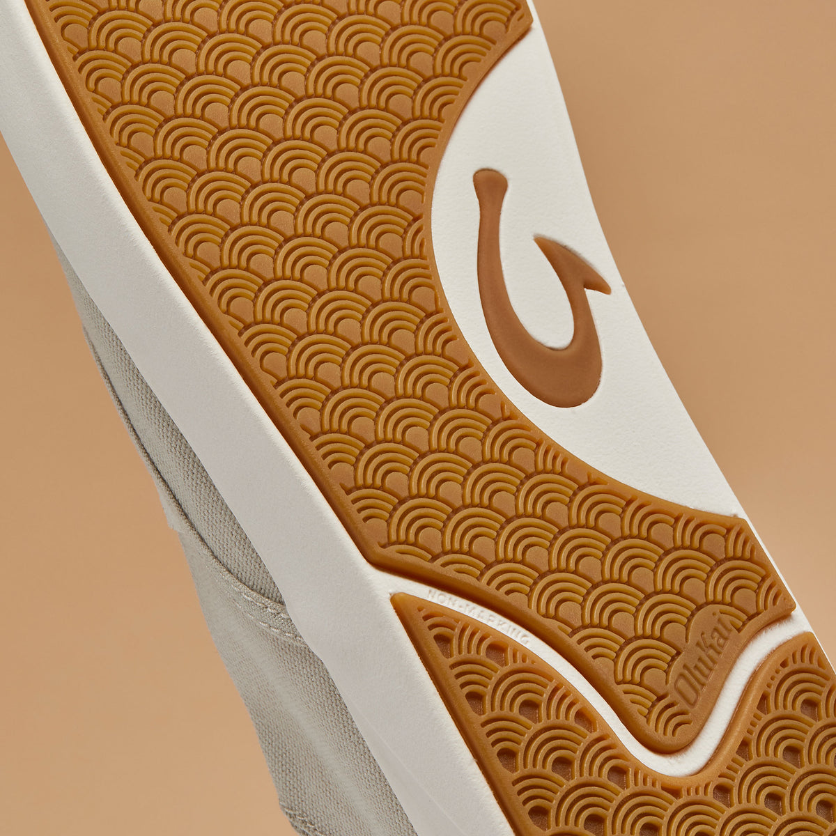 OluKai Lae‘ahi Men's Slip-On Sneakers - Tapa / Canvas