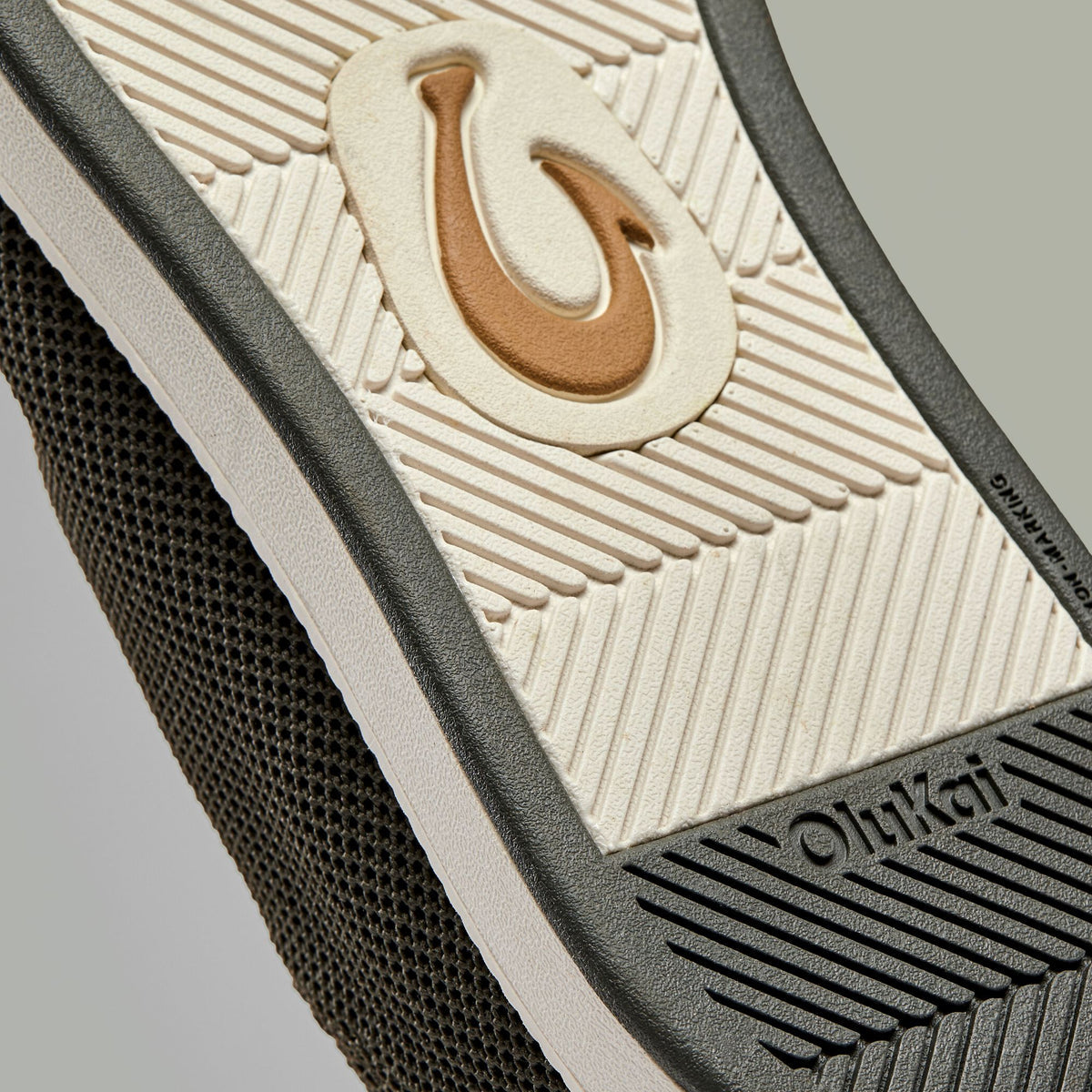 OluKai Kākaha Mesh Men‘s Slip-On Shoes - Nori