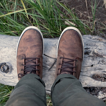 OluKai Kekaha Men’s Chukka Boots - Toffee / Off White