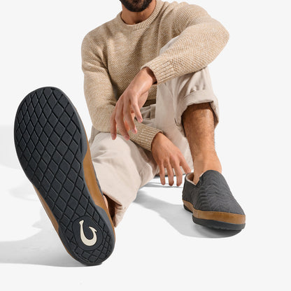 OluKai Hanohano Men’s Waxed Canvas Slippers - Dark Shadow