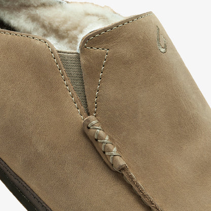 OluKai Moloā Slipper - Clay / Dk Java
