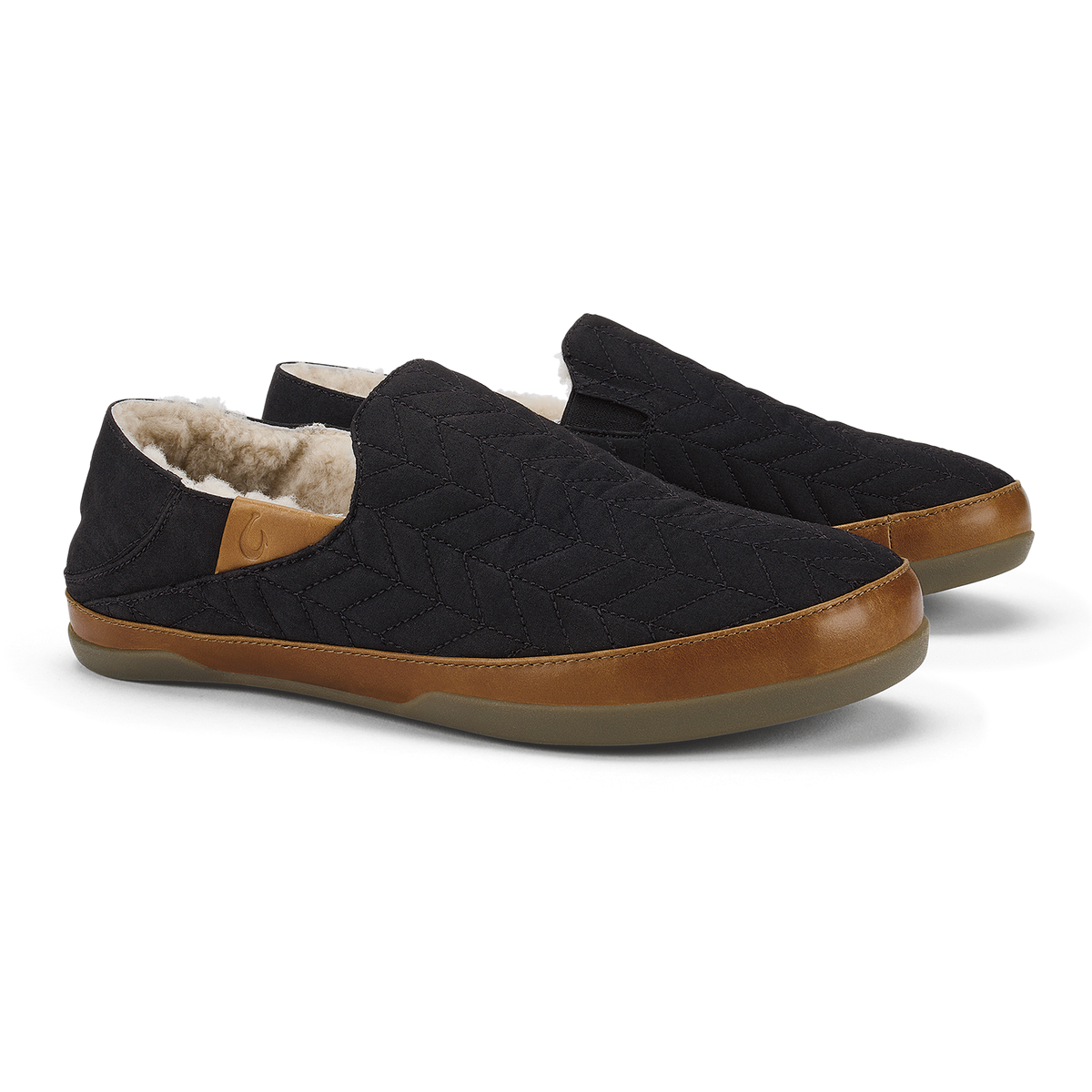 OluKai Hanohano - Black / Black