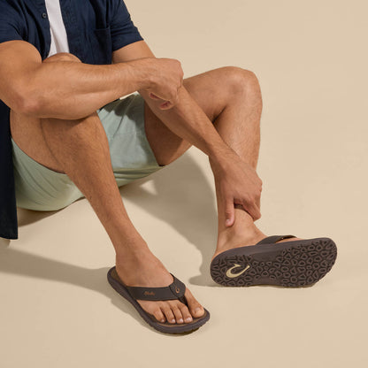 OluKai ‘Ohana Men's Beach Sandals - Dark Java / Ray