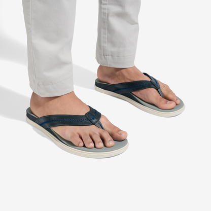 OluKai Shoreline - Rock / Pale Grey