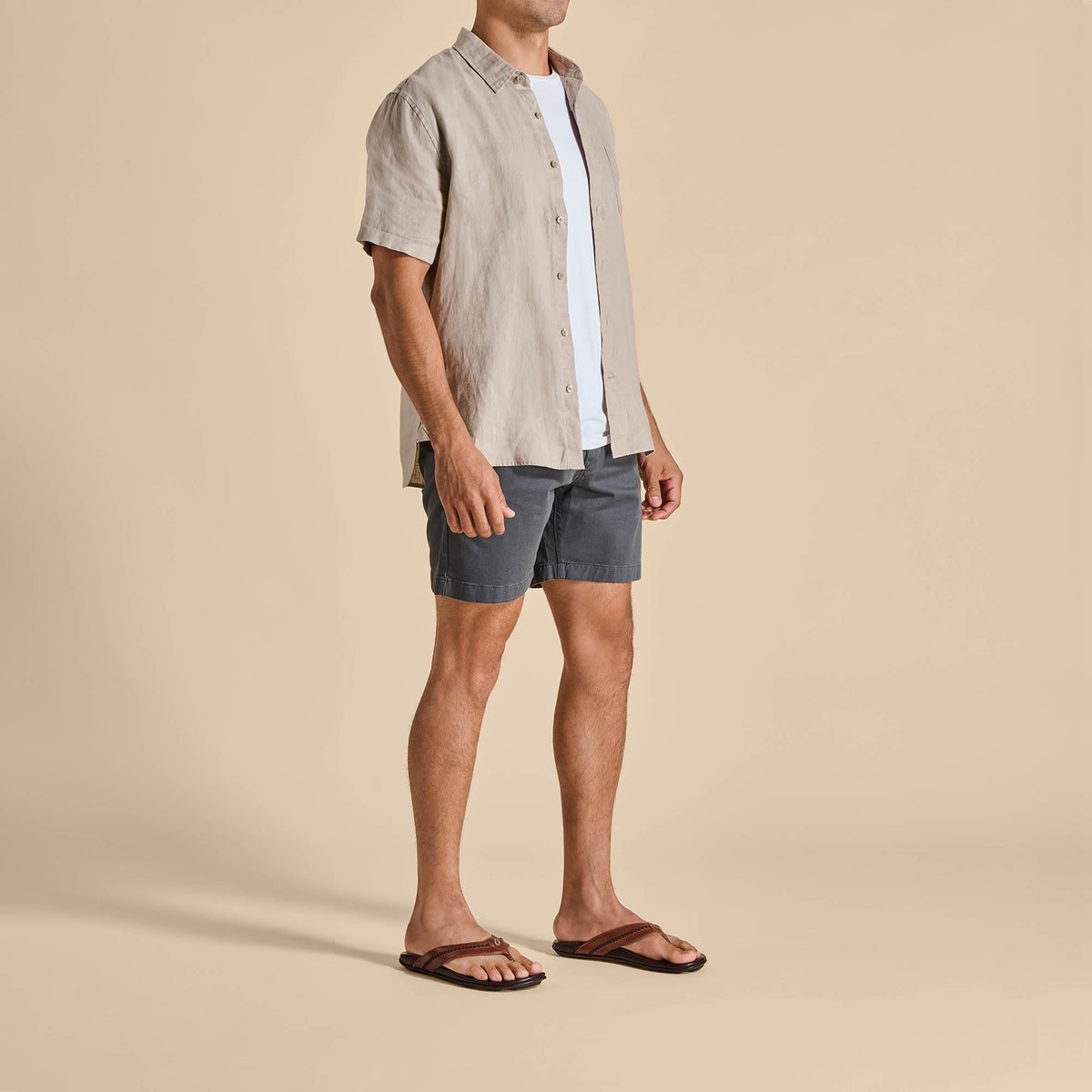 OluKai Mea Ola Men's Leather Sandals - Tan / Dark Java