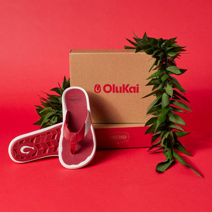 OluKai Ulele - Off White / Deep Red