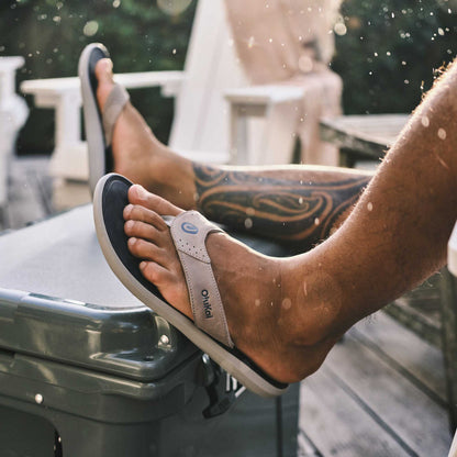 OluKai Pili Men’s Waterproof Leather Sandals - Ash / Mood Indigo