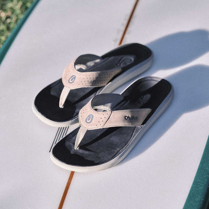 OluKai Pili Men’s Waterproof Leather Sandals - Ash / Mood Indigo