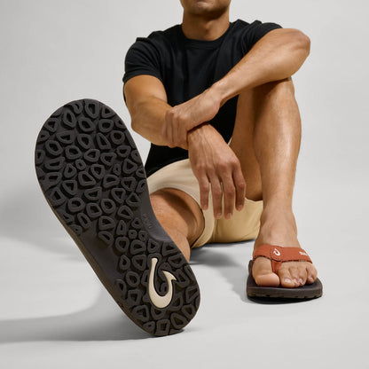 OluKai ‘Ohana Men's Best Selling Beach Sandals - Dirt / Lava Rock