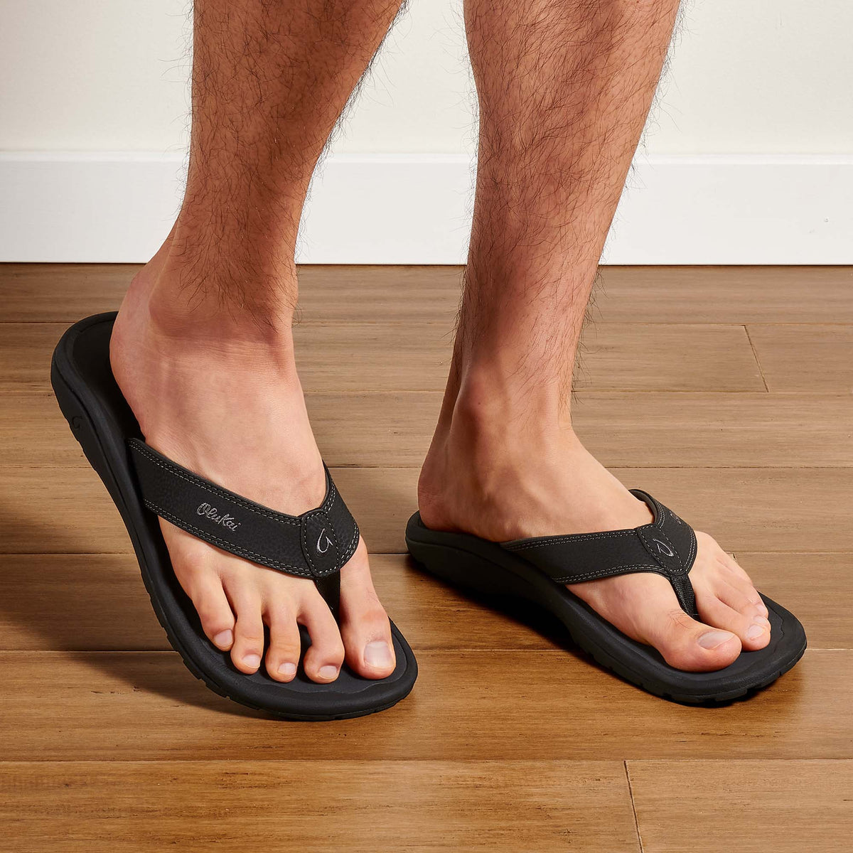 OluKai OluKai ‘Ohana - Black / Dark Shadow | Men's Beach Sandals