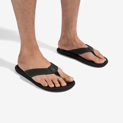 OluKai Ulele - Lava Rock / Lava Rock
