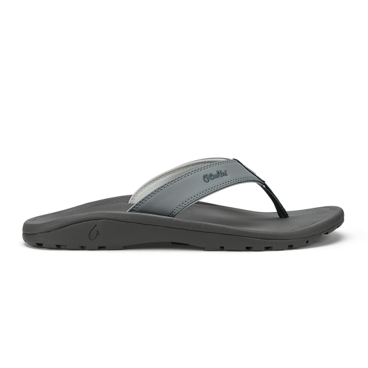 OluKai ‘Ohana Men's Best Selling Beach Sandals - Ash / Rock