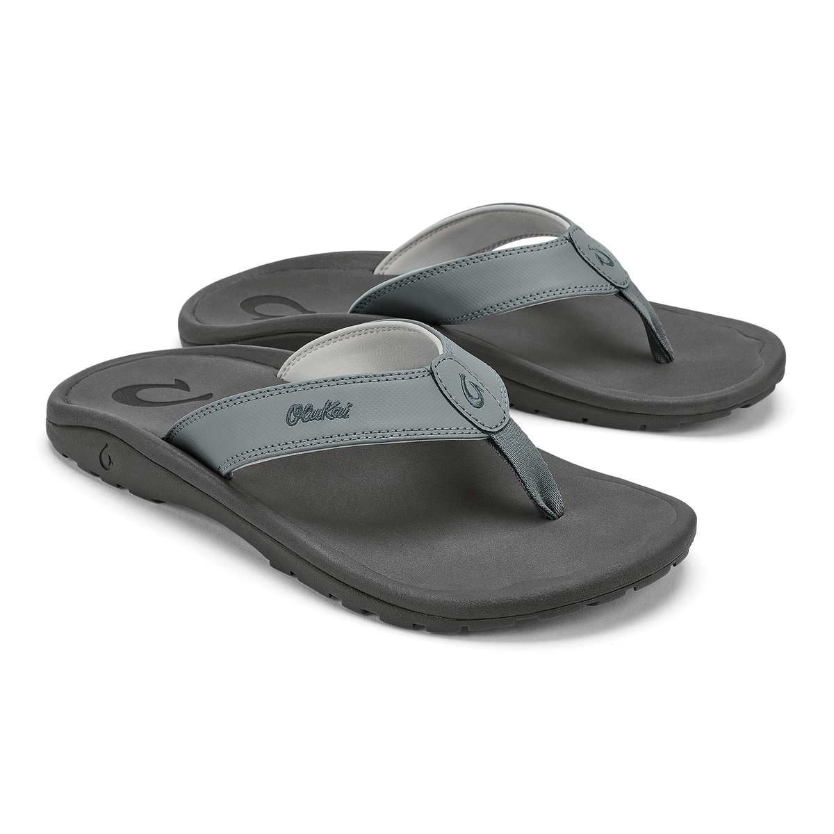 OluKai ‘Ohana Men's Best Selling Beach Sandals - Ash / Rock