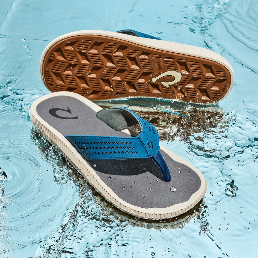OluKai Ulele Men's Beach Sandals - Slate Blue / Charcoal