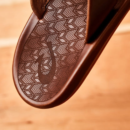 OluKai ‘Ilikai Men‘s Leather Sandals - Toffee