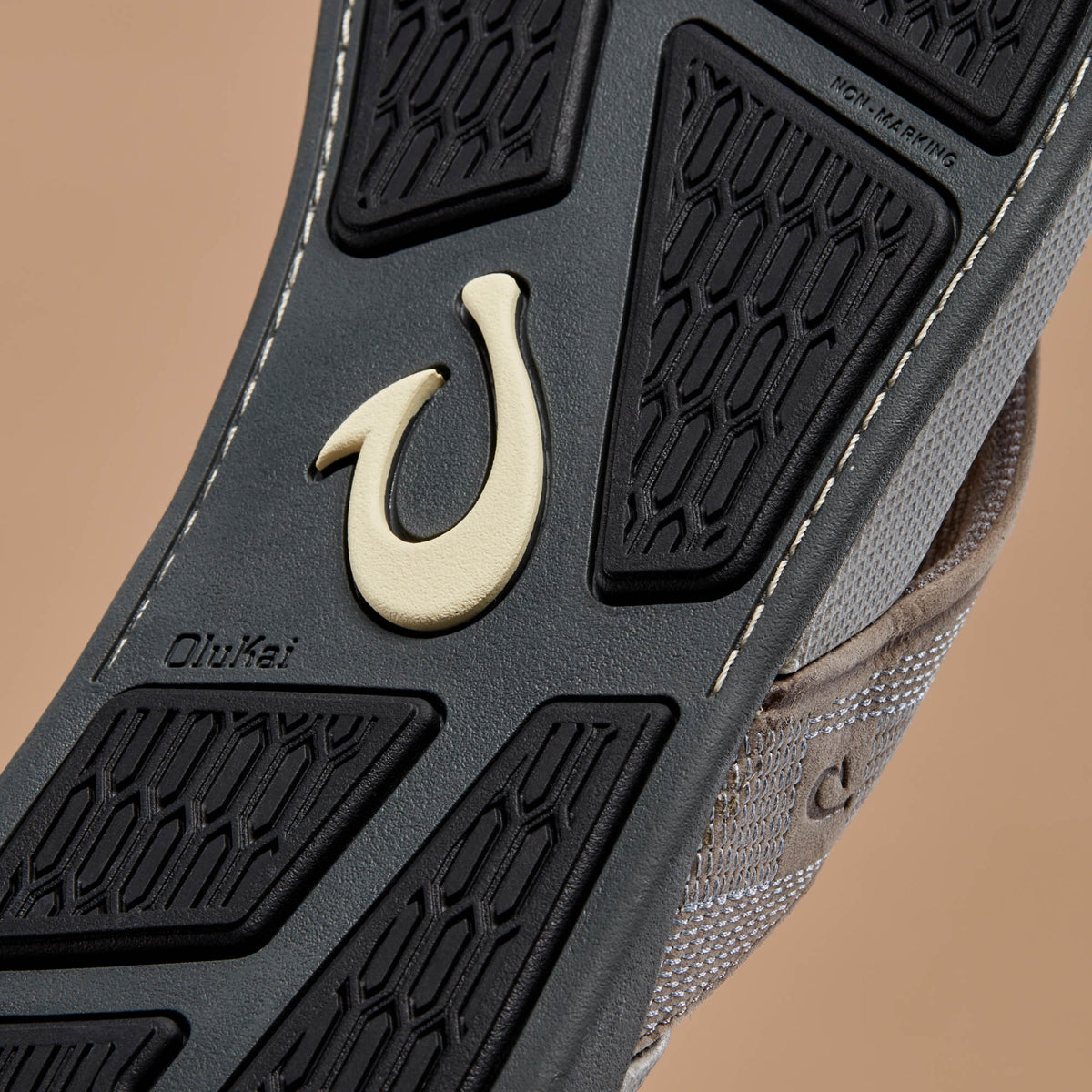 OluKai Tuahine Men's Waterproof Leather Beach Sandals - Lagoon
