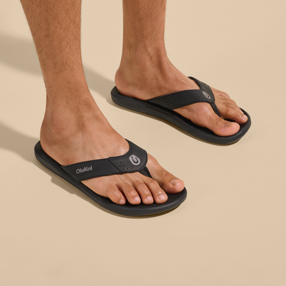 OluKai Pili Men’s Waterproof Leather Sandals - Lava Rock