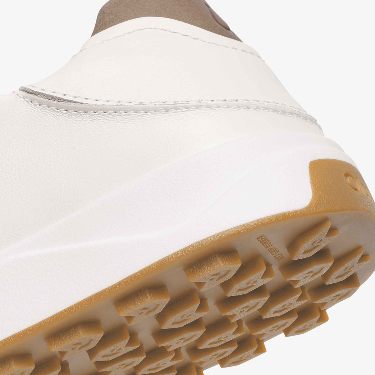 OluKai Wai‘alae - White / Tan