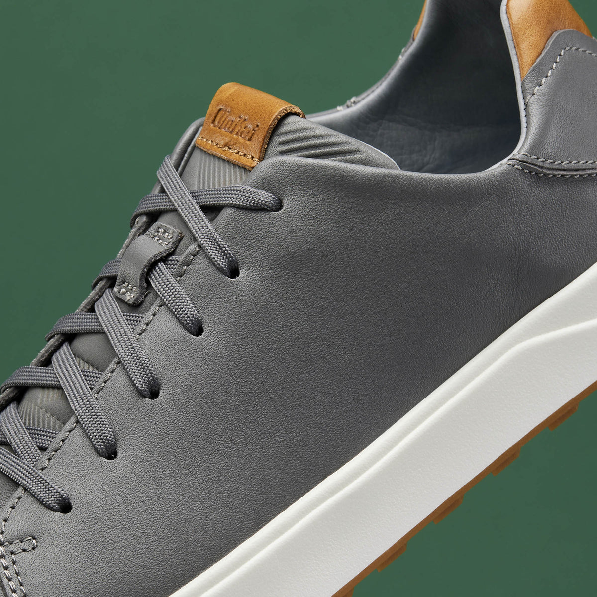 OluKai Wai‘alae Men’s Waterproof Leather Golf Shoes - Stone