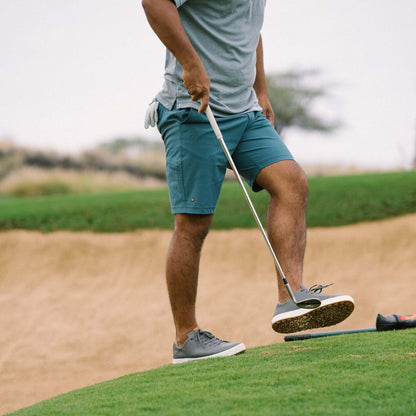 OluKai Wai‘alae Men’s Waterproof Leather Golf Shoes - Stone