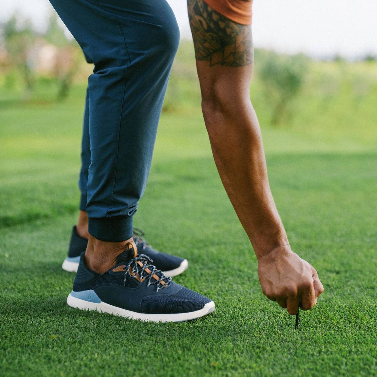 OluKai OluKai Kā‘anapali Men’s Golf Shoe - Trench Blue / Sea Ice