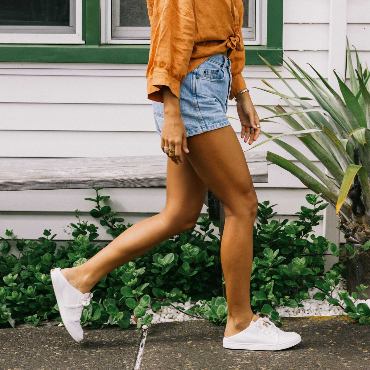 OluKai Pehuea Lī Women's Sneakers - White