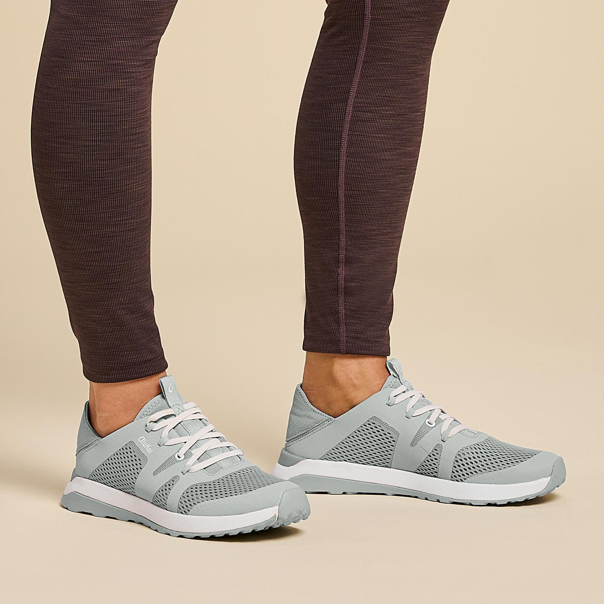 OluKai Huia Women’s Athleisure Shoes - Pale Grey