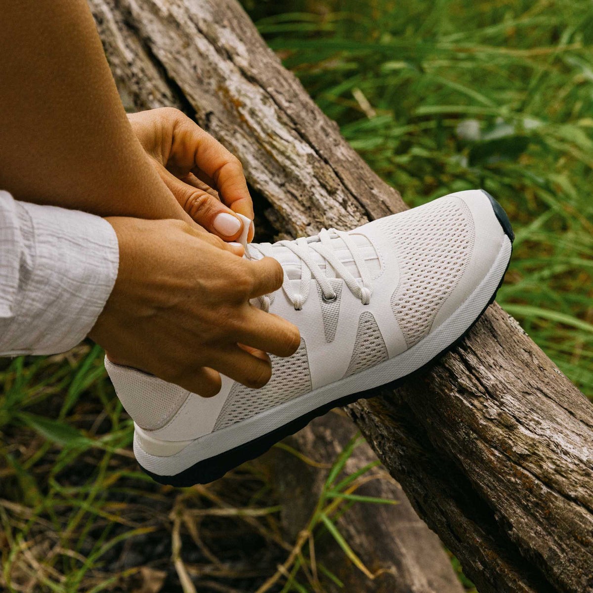 OluKai Huia Women’s Athleisure Shoes - White