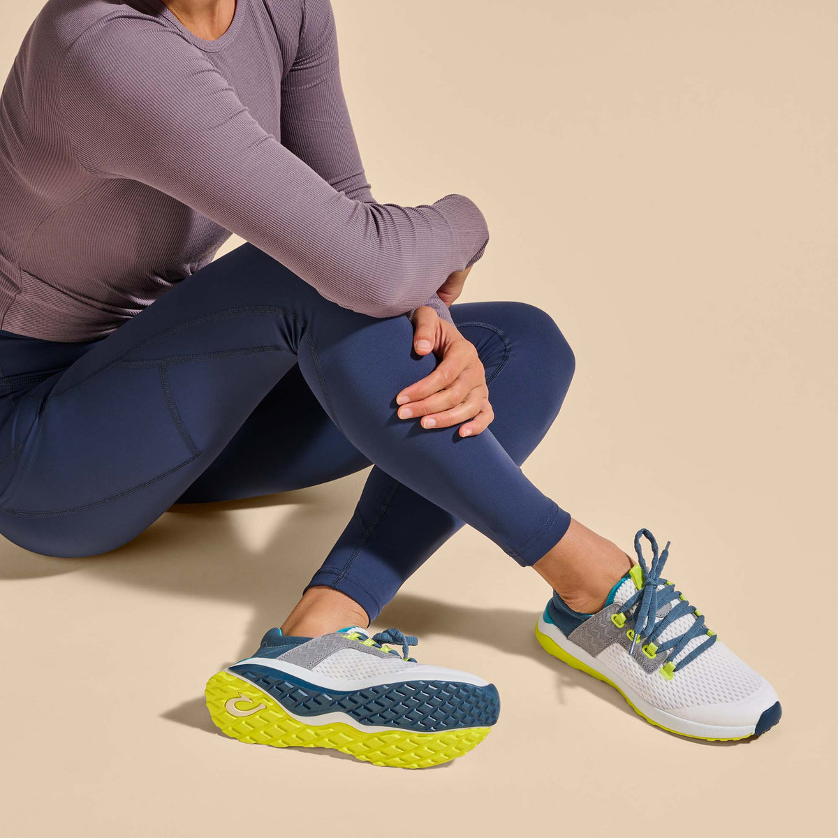 OluKai Wailuku Women’s Athletic Shoes - Bright White / Lagoon