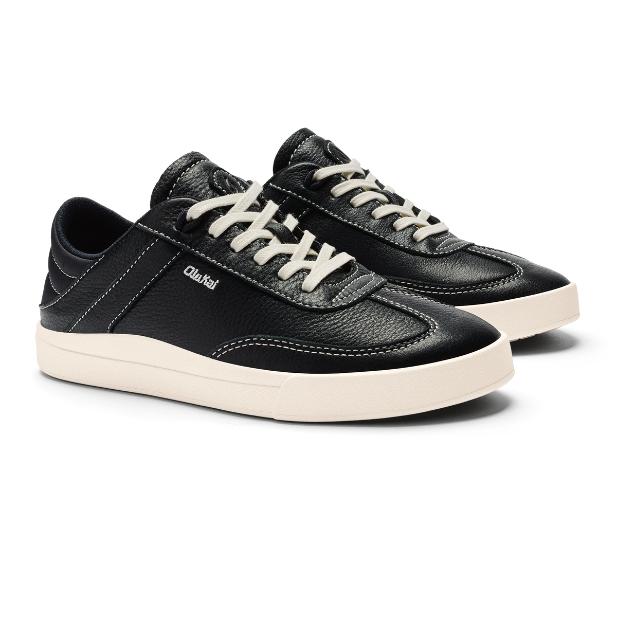 OluKai Hā‘upu Women’s Leather Sneakers - Onyx