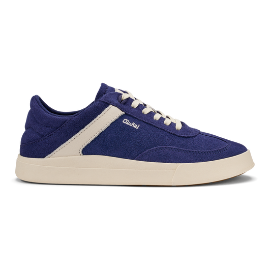 OluKai Hā‘upu Women’s Leather Sneakers - Navy / Off White
