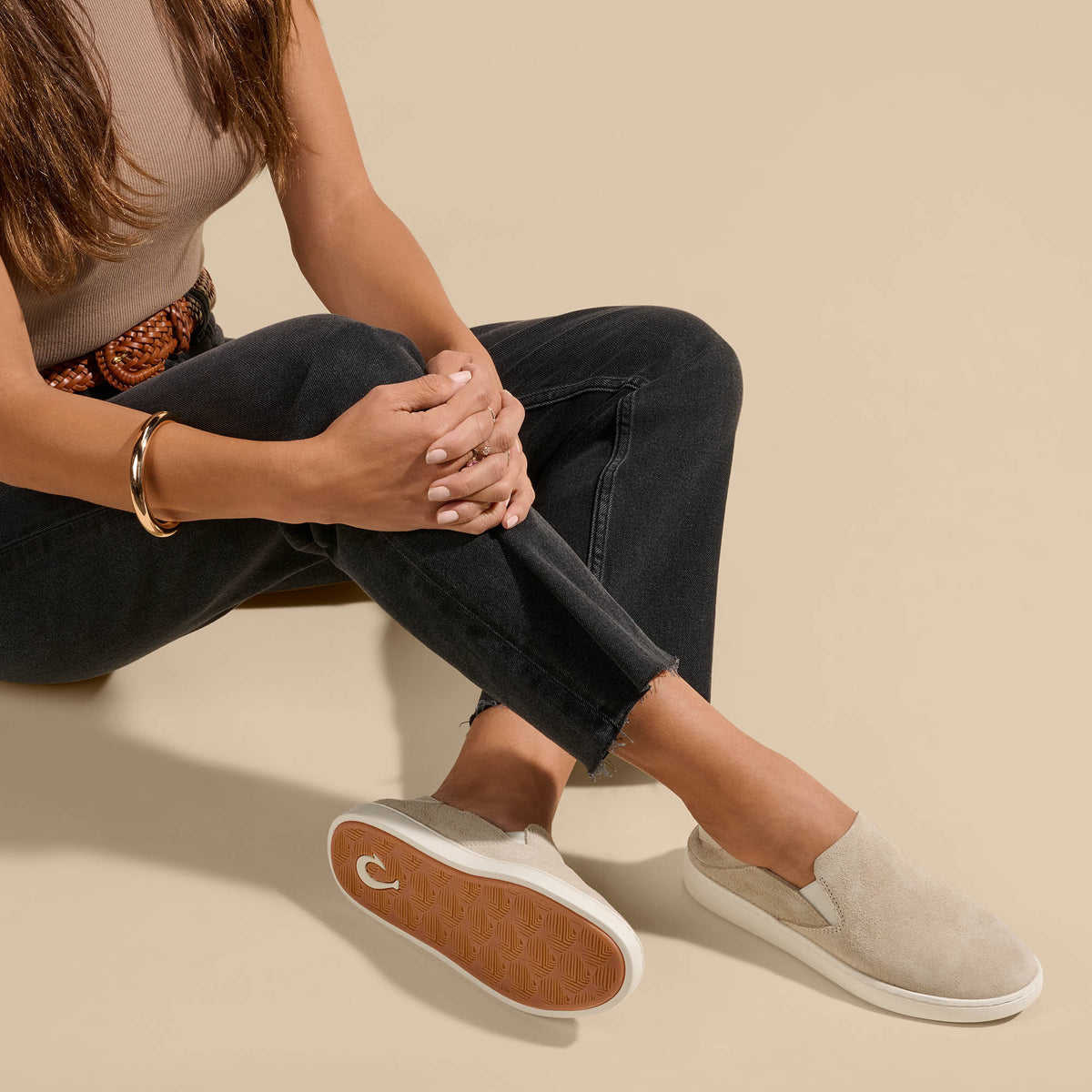 OluKai Pehuea Luxe Women’s Suede Shoes - Tapa