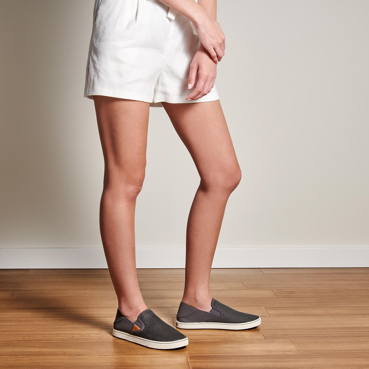 OluKai Pehuea Women's Breathable Slip-On Sneakers - Pavement