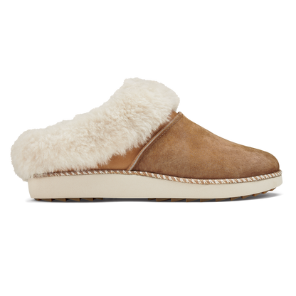 OluKai Ku‘i Women‘s Slip-On Slippers - Tan / Bone