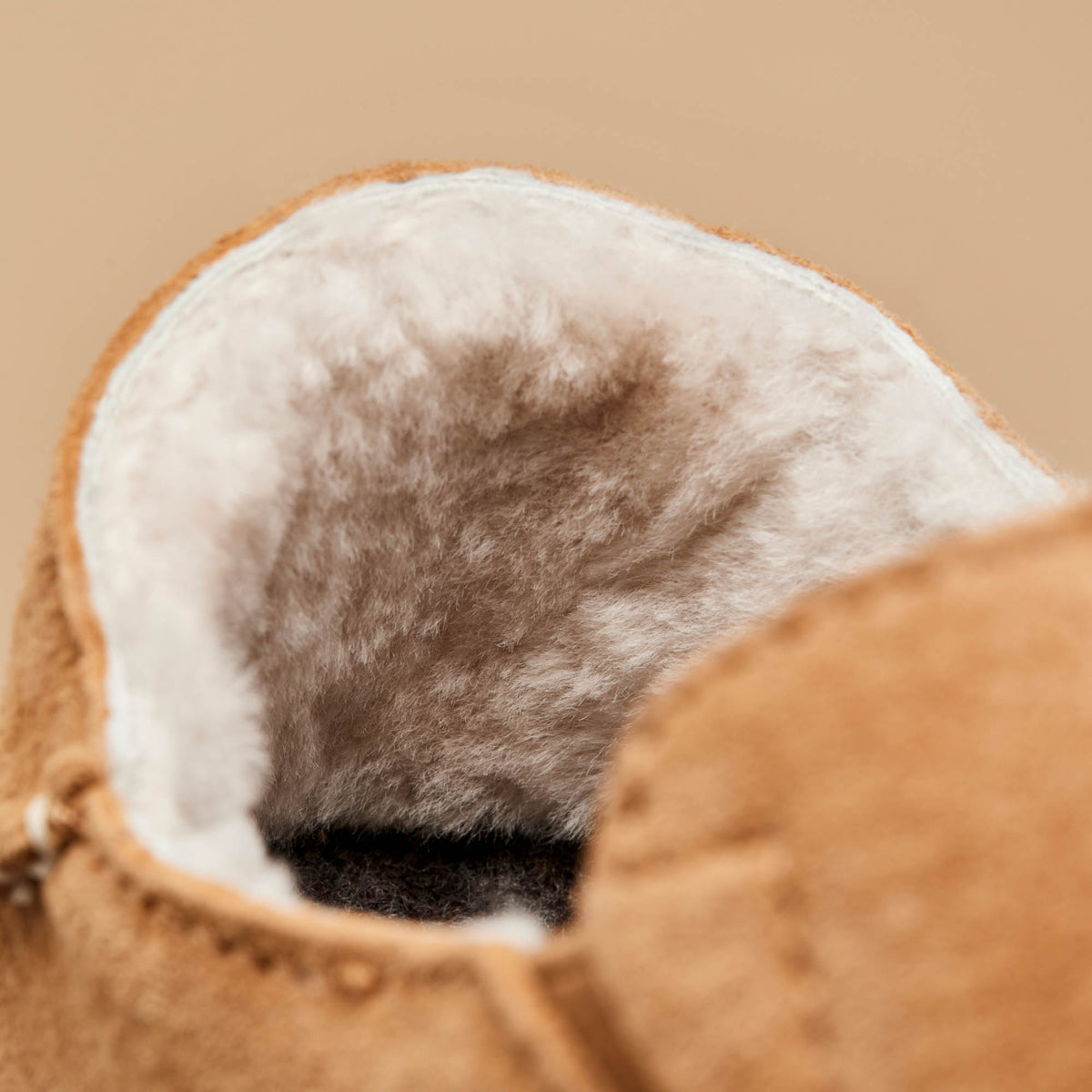 OluKai Nohea Women's Leather Slippers - Tan
